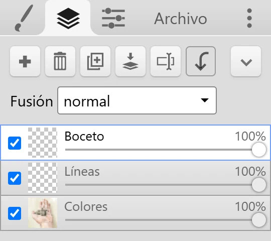 La pestaña Capas con sus botones, el desplegable Fusión y tres capas.